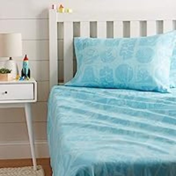 Amazon Basics Star Wars Galactic Grid Full Sheet Set, - Picture 1 of 1